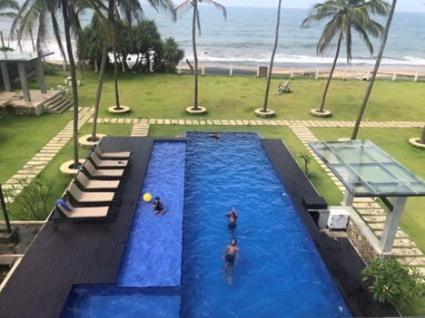 The Lighthouse Negombo Hotell Eksteriør bilde